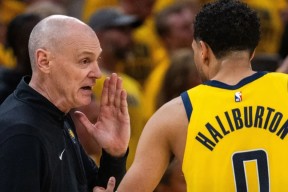 满冠体育在线登入包含国际比赛日底特律活塞备战葡超，回应争议细节曝光，更衣室稳定，赛程密集仍需轮换的词条