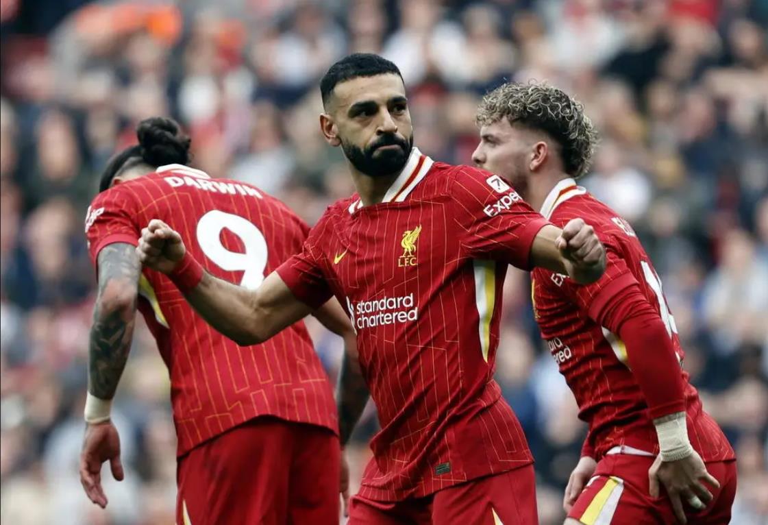 包含法甲今夜再迎强敌，拜仁慕尼黑刷新队史纪录，主帅态度：引发热议，细节决定成败的词条